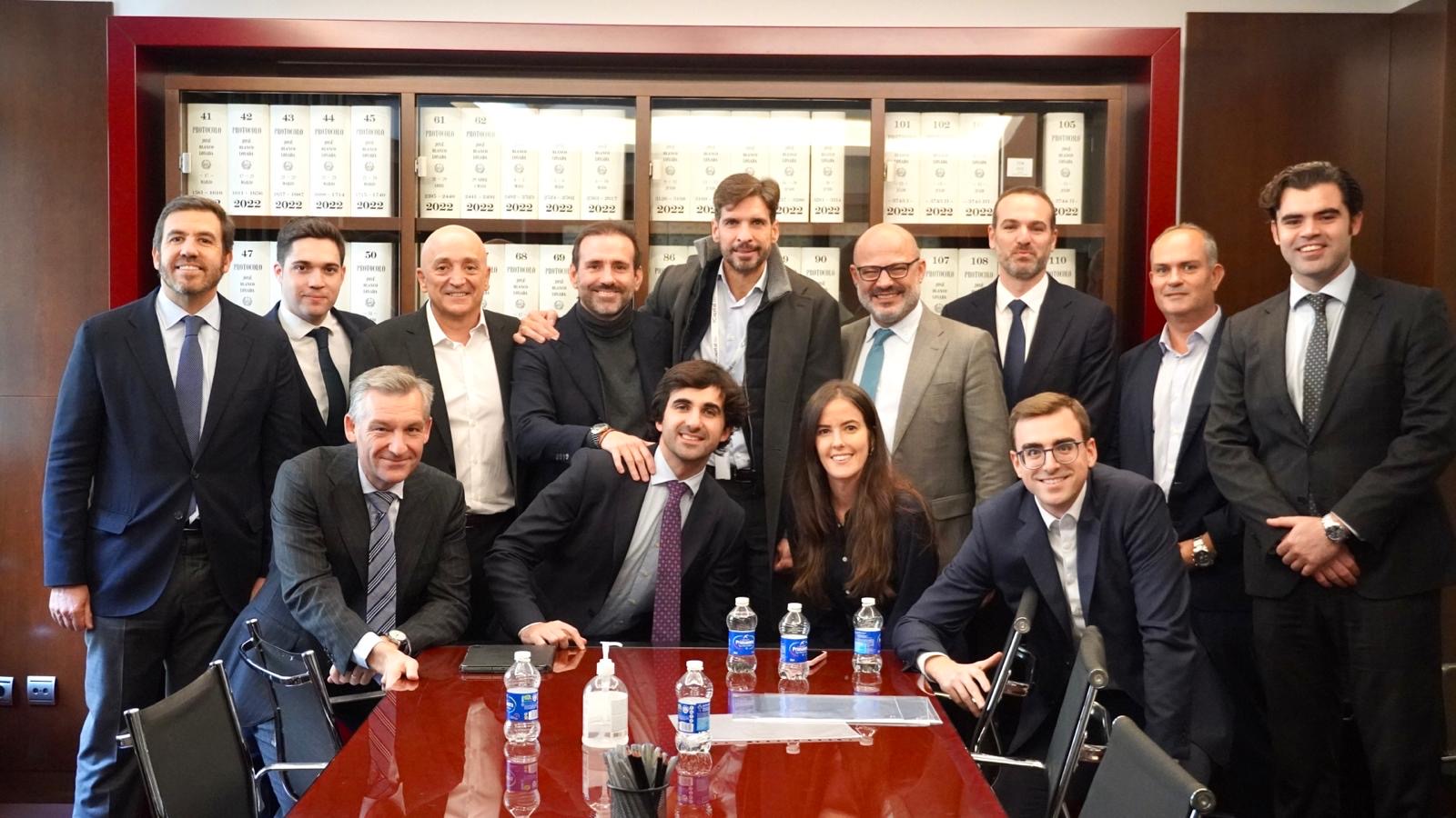 iCorporate, Livingstone Partners y EY lideran el proceso de venta de Brok-air Aviation Group